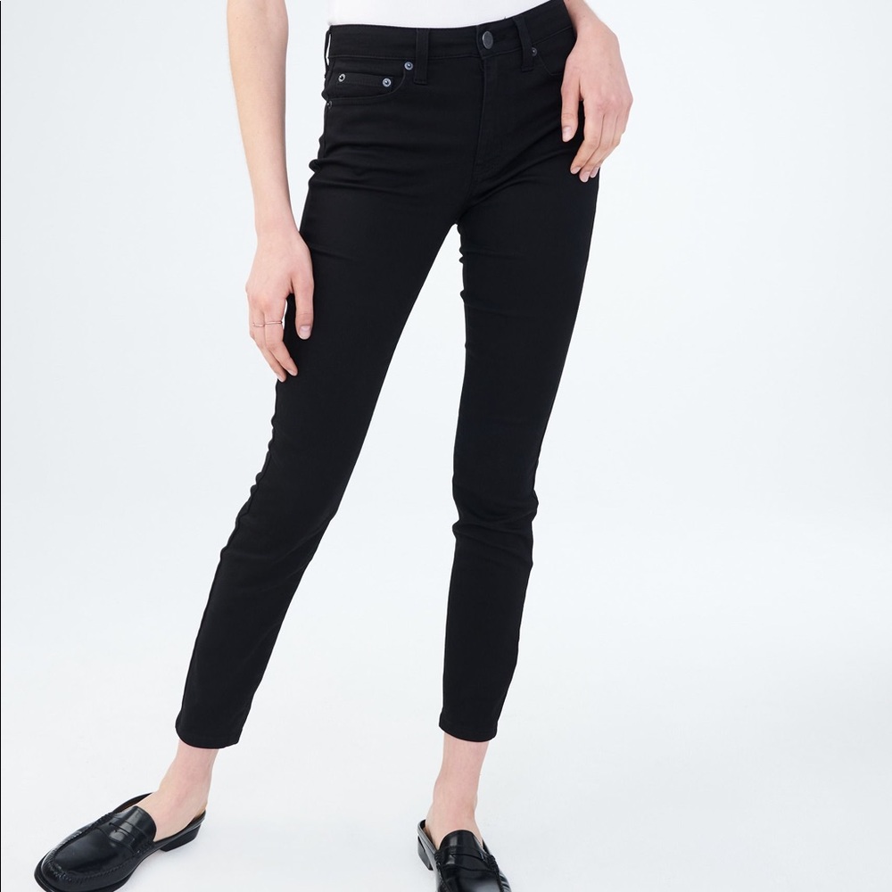 Aero High Waisted Black Jeggings